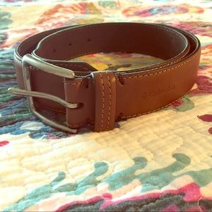 Men’s Columbia belt. Size 32.